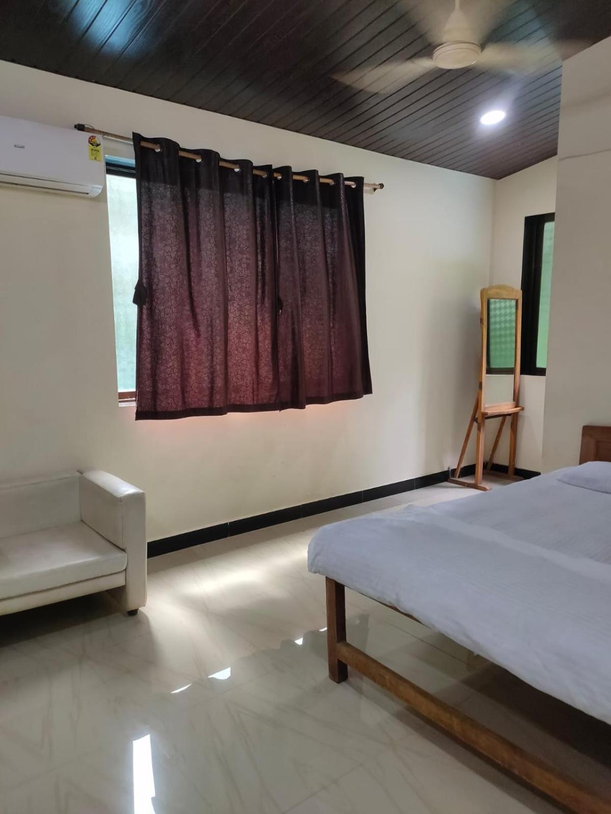 Gokul Cottage & Villa Revadanda Exterior photo