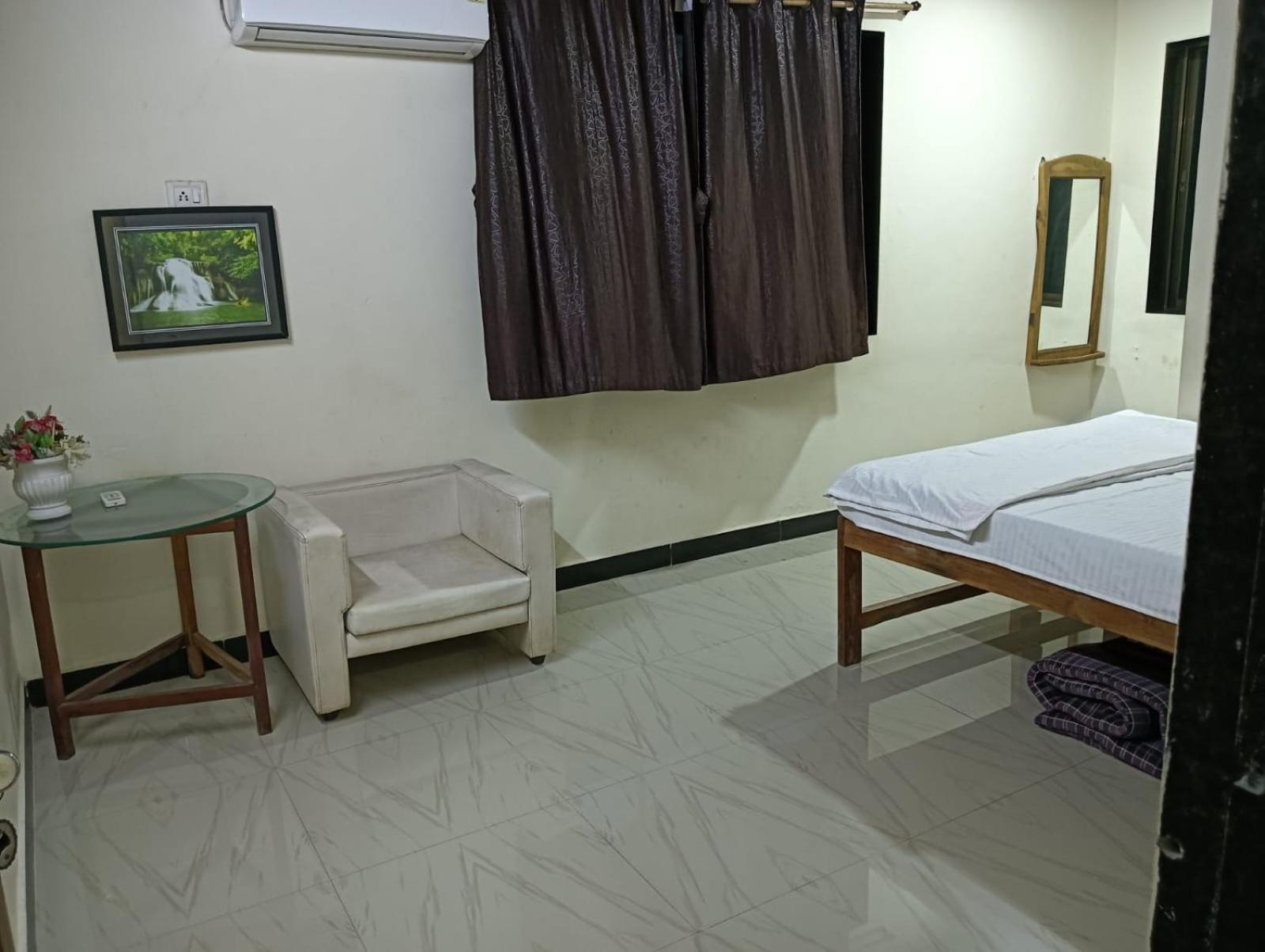 Gokul Cottage & Villa Revadanda Exterior photo